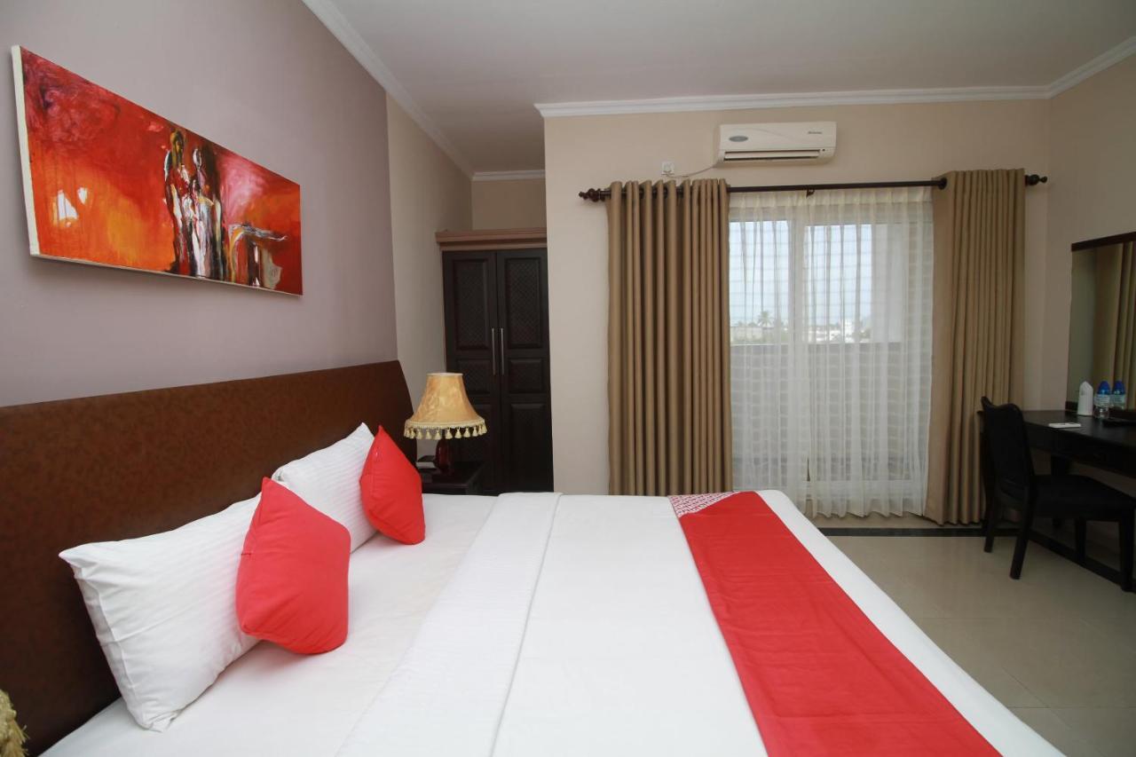Oyo 317 Choy'S Waterfront Residence Negombo Exterior foto